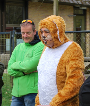 Eieren zoeken en neutieschieten in Sleen