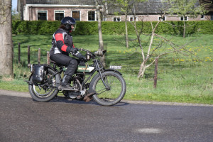 Terugblik 2017: Oude motorfietsen door Sleen