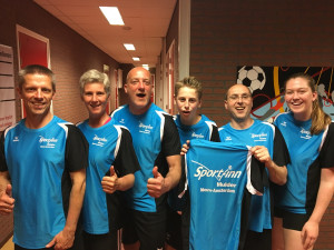 Ter Borghstraat wint stratenvolleybaltoernooi