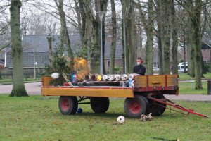 Coronaproof carbid schieten in Sleen