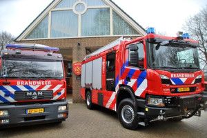 Grote brand bij boerderij in Noord-Sleen