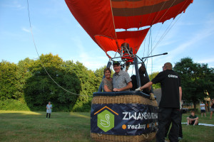 Winnaars Zwanenburg ballonvaart de lucht in