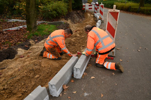 Nieuw trottoir op de Oldengaerde